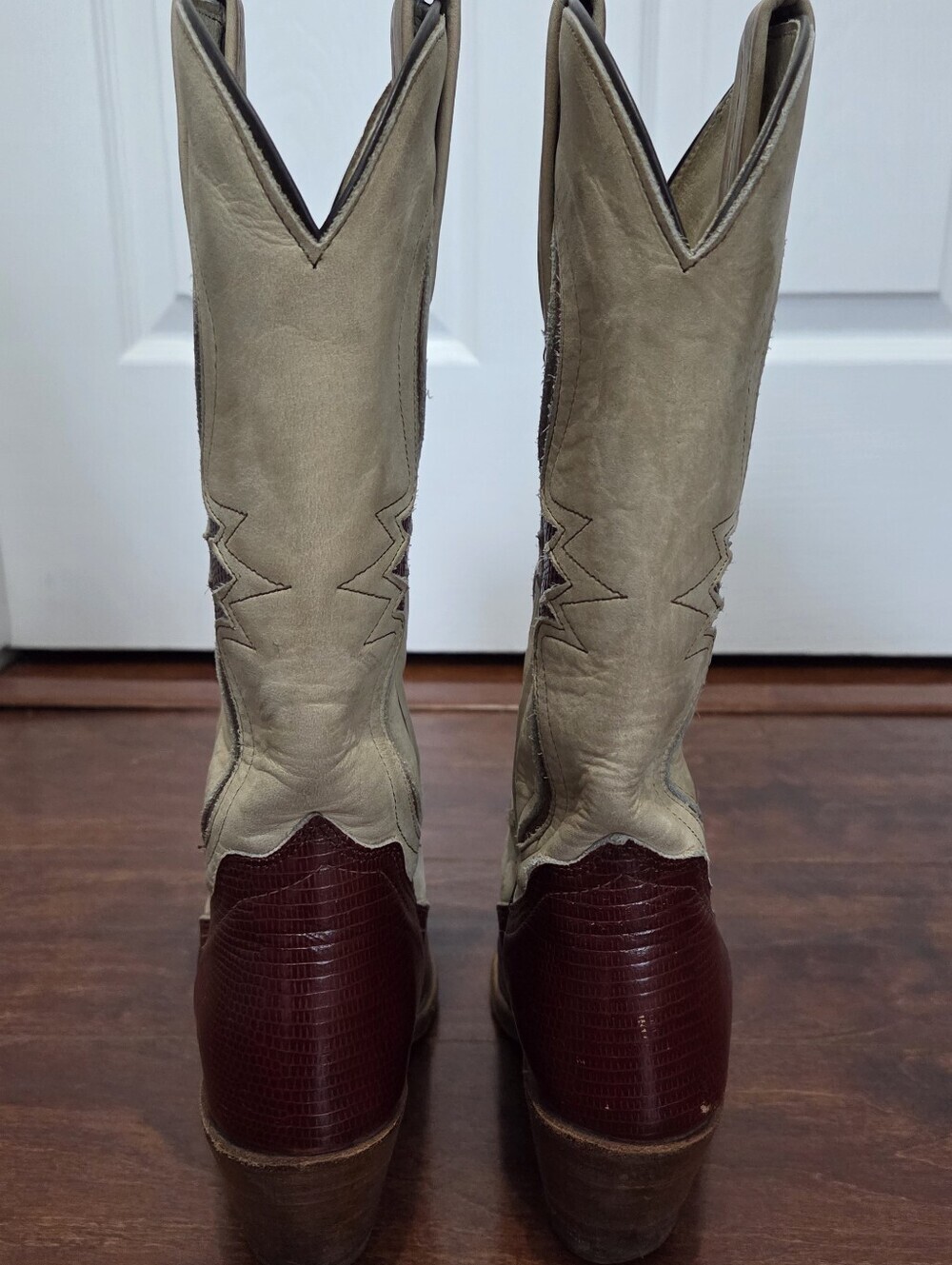 VTG Frye Boots Womens Two-Tone Red Lizard Leather Heeled Inlay Western Size 5.5 - Picture 6 of 13